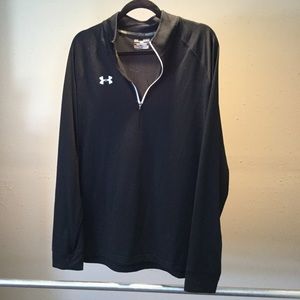 Under Armour pull over lightweight sweatshirt